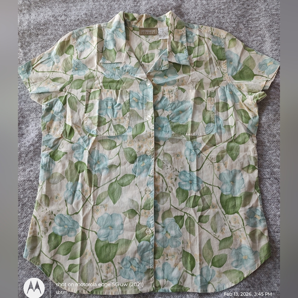 Liz Claiborne Green and Blue Floral Short-Sleeve Shirt Linen Cotton